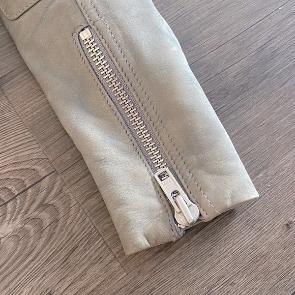 Danier Leather/Suede Nubuck Moto Biker Jacket - Picture 7 of 16